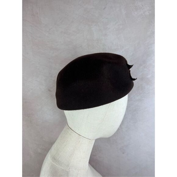 Vintage Mod 50s 60s Brown Felt Pill Box Hat - Picture 3 of 8